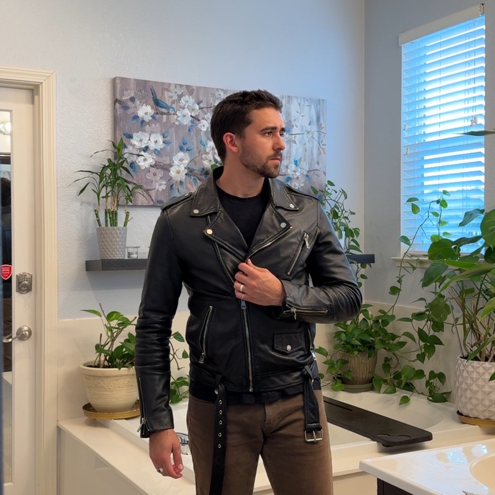 Men's Black Leather Jacket - Picture 12 of 13